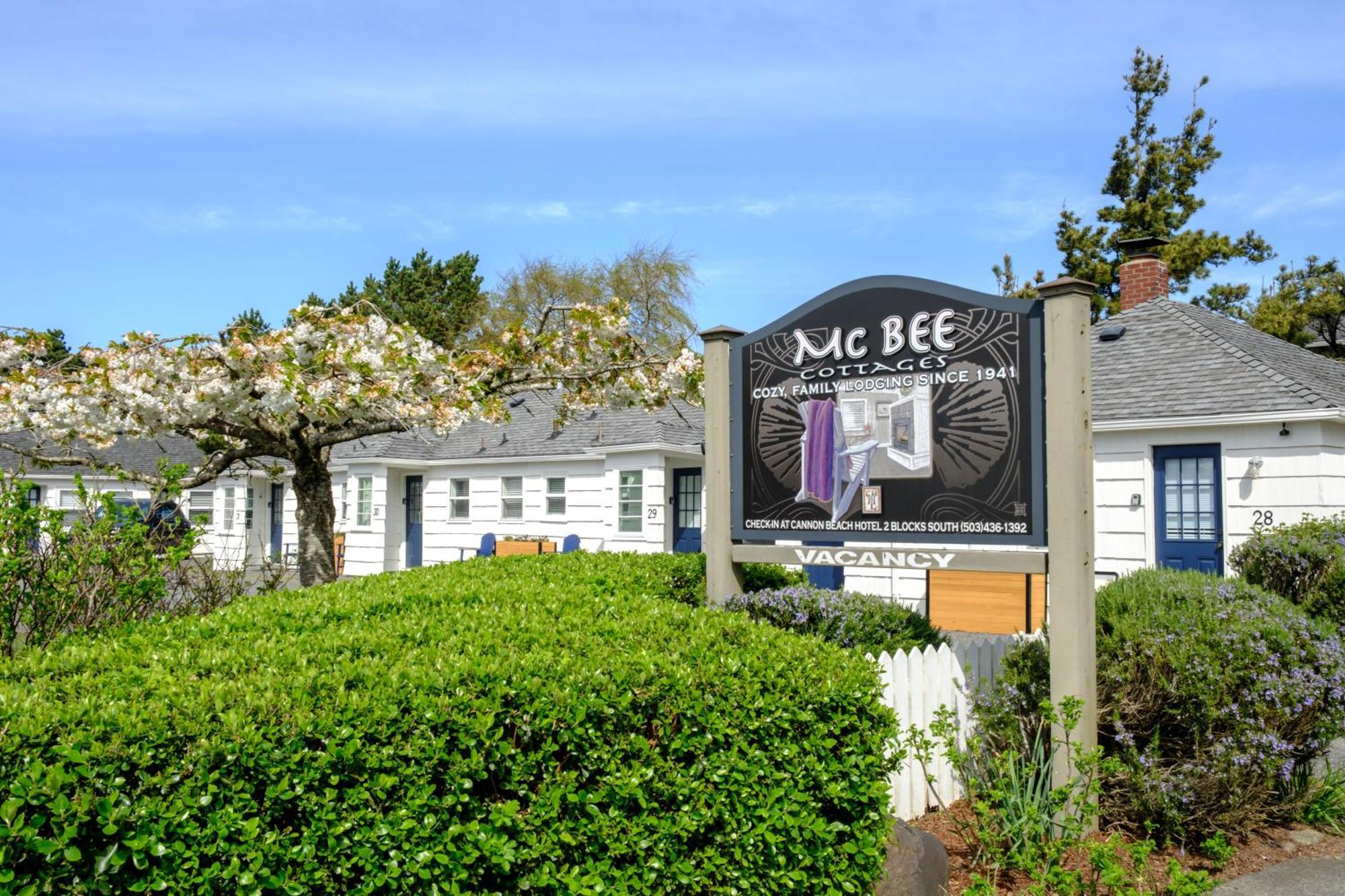 Cannon Beach Hotel Collection Exterior photo