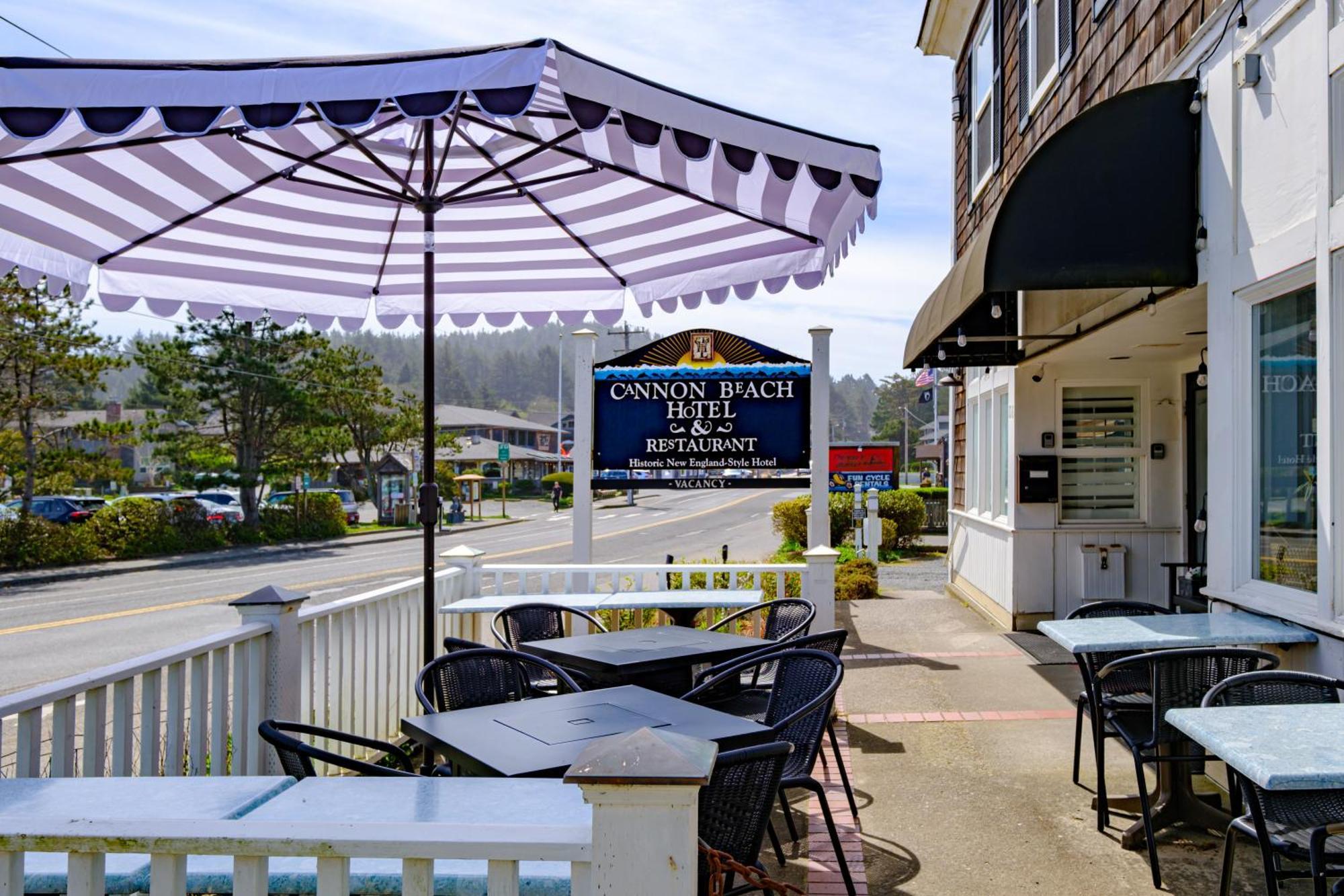 Cannon Beach Hotel Collection Exterior photo